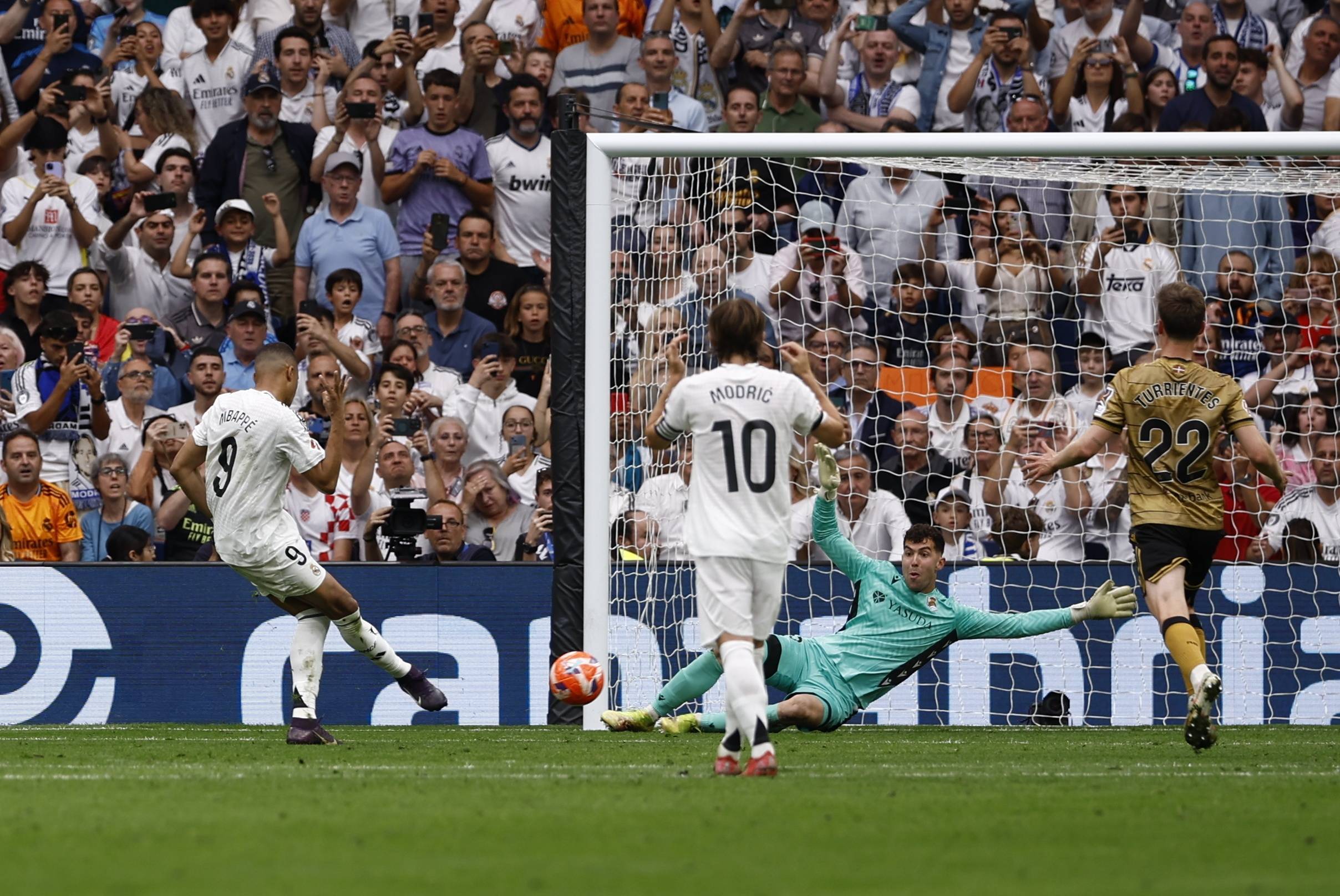 黄健翔评姆巴佩：这种风格的个人成功若被奉为圭臬，足球会成啥样