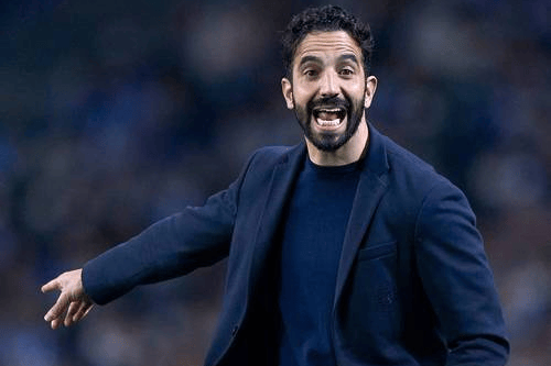 22岁的德甲神锋，会成曼联“新坑”还是“救星”？